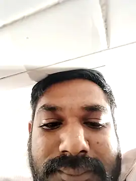 Snapshot of avi007p chatting on January 2026 06:17:02 AM avi007p online show from January 2026 06:17:02 AM