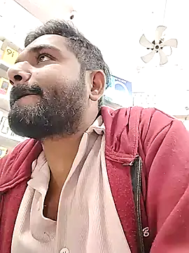 Snapshot of avi007p chatting on February 2026 02:02:01 PM avi007p online show from February 2026 02:02:01 PM