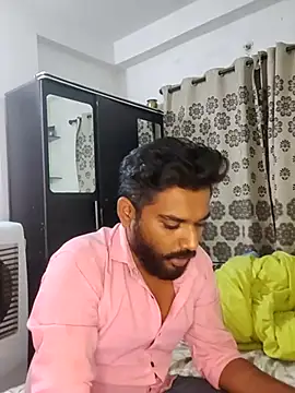 Snapshot of avi007p chatting on August 2026 06:17:01 PM avi007p online show from August 2026 06:17:01 PM