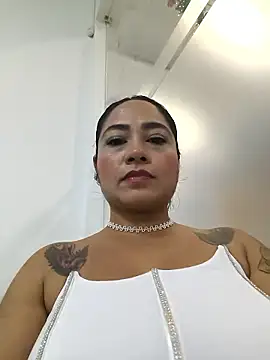 Snapshot of julieta_evanns1 chatting on January 2026 08:10:02 PM julieta evanns1 online show from January 2026 08:10:02 PM