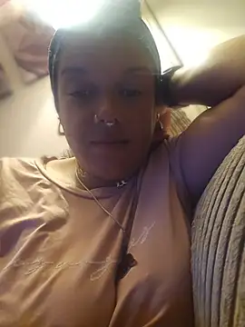 Snapshot of GoddessChantelle chatting on June 2026 08:22:01 PM GoddessChantelle online show from June 2026 08:22:01 PM