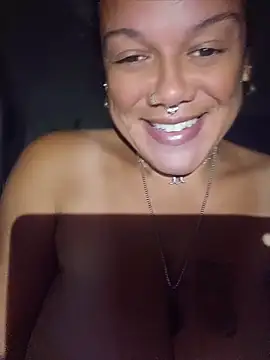 Snapshot of GoddessChantelle chatting on June 2026 11:09:02 PM GoddessChantelle online show from June 2026 11:09:02 PM