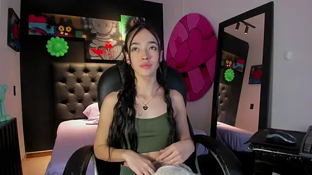 Snapshot of miIa_bratz chatting on February 2026 07:41:01 PM miIa bratz online show from February 2026 07:41:01 PM