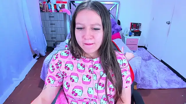 Luna Analya online show from December 2025 12:33:02 PM