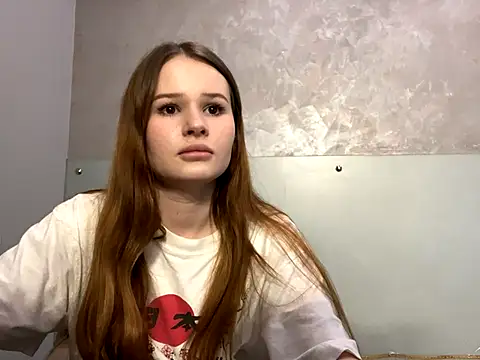 Snapshot of Lillie_Woods chatting on September 2025 09:29:02 PM Lillie Woods online show from September 2025 09:29:02 PM