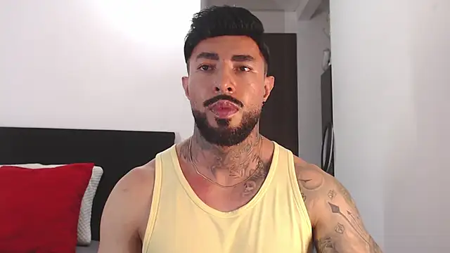 andrea de lucaa online show from June 2026 05:08:02 AM
