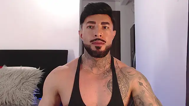 andrea de lucaa online show from June 2026 04:06:01 AM