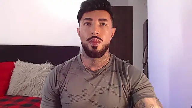 andrea de lucaa online show from June 2026 02:35:01 AM