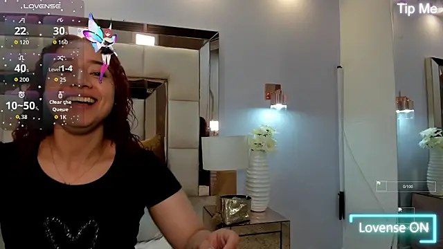 Snapshot of megannherrera chatting on December 2025 11:52:01 AM megannherrera online show from December 2025 11:52:01 AM