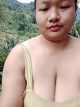 Snapshot of girl-babi chatting on September 2025 09:01:01 AM girl-babi online show from September 2025 09:01:01 AM