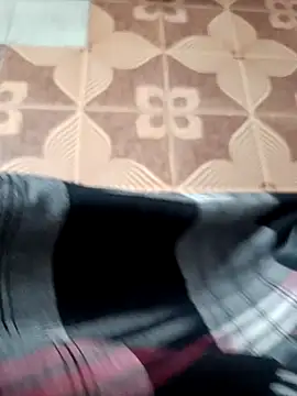 maddy3108 online show from November 2025 02:23:01 PM