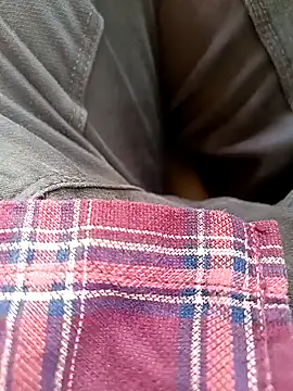 maddy3108 online show from November 2025 08:35:02 AM