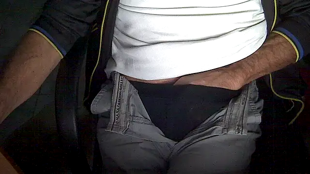 velikifant7 online show from December 2025 05:36:02 AM