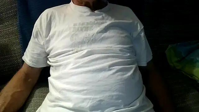 velikifant7 online show from May 2026 06:12:02 PM