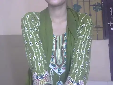 Snapshot of Nura7 chatting on April 2026 06:31:02 AM Nura7 online show from April 2026 06:31:02 AM
