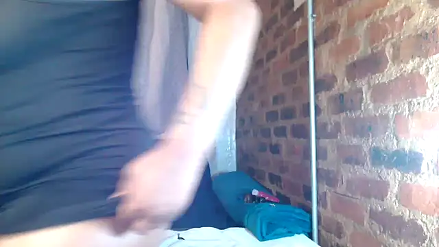 SweetPortableAmber online show from September 2025 11:17:02 PM