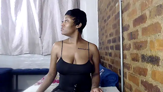 SweetPortableAmber online show from November 2025 10:52:01 PM