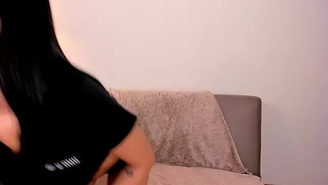 Tiffany Nm online show from February 2026 08:20:01 PM