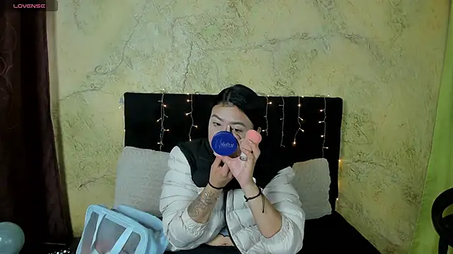 Tiffany Nm online show from April 2026 02:54:01 PM