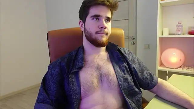 Snapshot of Mark_Maxim chatting on November 2025 12:49:02 PM Mark Maxim online show from November 2025 12:49:02 PM