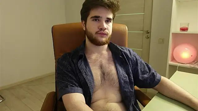 Snapshot of Mark_Maxim chatting on December 2025 09:13:02 PM Mark Maxim online show from December 2025 09:13:02 PM