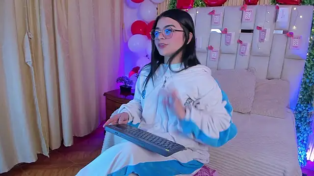 Jade Nmm online show from February 2026 12:45:02 PM