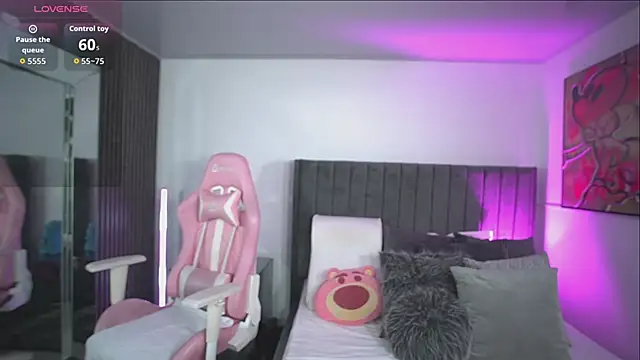 Snapshot of Evellyn_clair1 chatting on November 2025 12:21:02 AM Evellyn clair1 online show from November 2025 12:21:02 AM