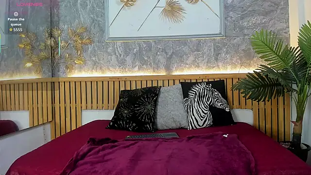 Snapshot of princequinn_ chatting on September 2025 07:51:02 PM princequinn online show from September 2025 07:51:02 PM