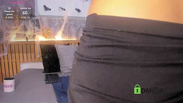 Snapshot of princequinn_ chatting on October 2025 08:19:01 PM princequinn online show from October 2025 08:19:01 PM