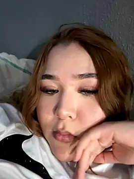 Snapshot of Camm_hmi chatting on November 2025 12:46:01 AM Camm hmi online show from November 2025 12:46:01 AM