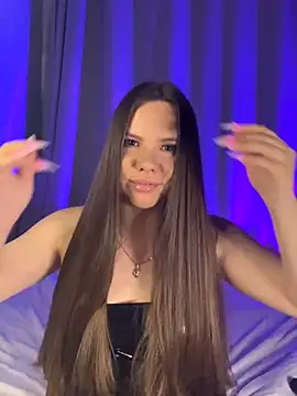 Snapshot of Chloe_loo chatting on September 2025 06:53:01 PM Chloe loo online show from September 2025 06:53:01 PM