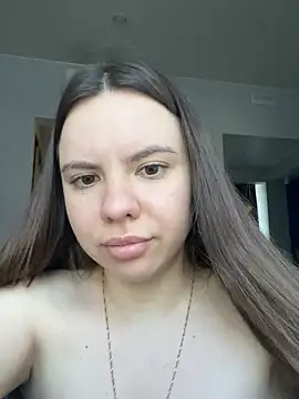 Snapshot of Chloe_loo chatting on July 2026 11:34:01 AM Chloe loo online show from July 2026 11:34:01 AM