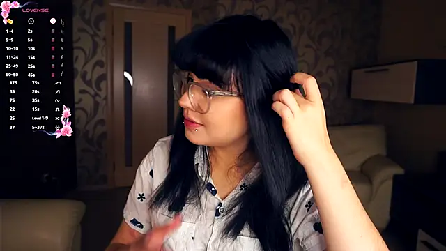 VerniceEngelking online show from September 2025 06:09:02 PM