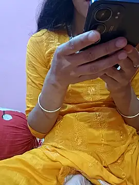 Snapshot of maya-Couple19 chatting on March 2026 05:09:01 PM maya-Couple19 online show from March 2026 05:09:01 PM