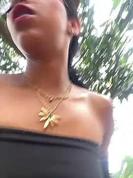 Snapshot of Emma__cumlovee chatting on March 2026 09:50:01 PM Emma cumlovee online show from March 2026 09:50:01 PM