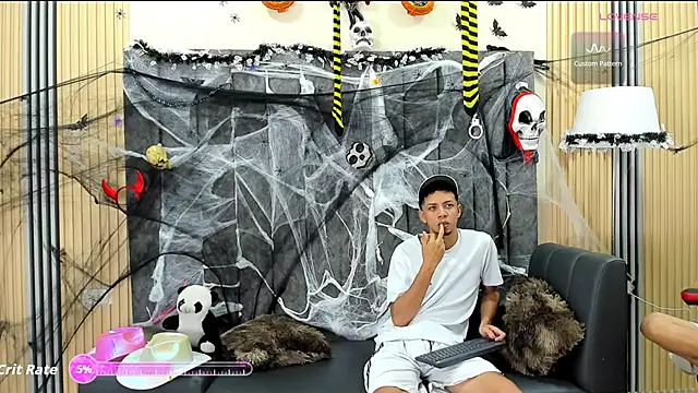 DustinandJordan online show from October 2025 04:57:02 AM