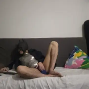 JuSTI4YE online show from February 2026 09:29:02 PM