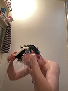 Snapshot of shin0689 chatting on February 2026 11:47:02 PM shin0689 online show from February 2026 11:47:02 PM