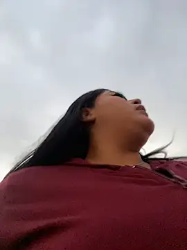 Snapshot of Tokio_Sakura chatting on December 2025 11:01:02 PM Tokio Sakura online show from December 2025 11:01:02 PM