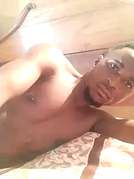 Snapshot of King00219 chatting on September 2025 05:18:01 AM King00219 online show from September 2025 05:18:01 AM