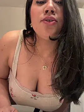 Snapshot of Myonlyprincess1 chatting on April 2026 05:25:01 AM Myonlyprincess1 online show from April 2026 05:25:01 AM