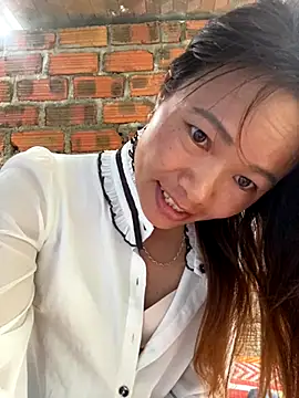 Snapshot of Xudaymin chatting on September 2025 11:59:01 PM Xudaymin online show from September 2025 11:59:01 PM