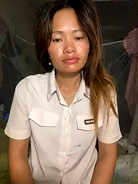 Snapshot of Xudaymin chatting on September 2025 10:42:01 PM Xudaymin online show from September 2025 10:42:01 PM