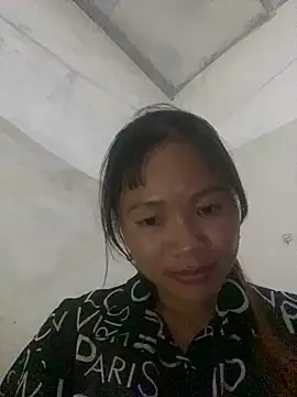 Snapshot of Xudaymin chatting on October 2025 06:28:02 PM Xudaymin online show from October 2025 06:28:02 PM