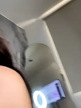 Snapshot of Gaby-Herrera chatting on October 2025 08:26:01 PM Gaby-Herrera online show from October 2025 08:26:01 PM