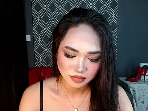 Snapshot of hugesignificant_69 chatting on November 2025 05:34:01 PM hugesignificant 69 online show from November 2025 05:34:01 PM