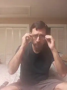 Snapshot of Gearsuit chatting on February 2026 08:43:01 AM Gearsuit online show from February 2026 08:43:01 AM