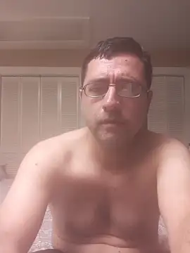 Snapshot of Gearsuit chatting on March 2026 11:55:02 PM Gearsuit online show from March 2026 11:55:02 PM