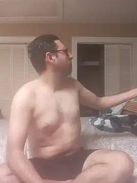 Snapshot of Gearsuit chatting on March 2026 06:29:02 PM Gearsuit online show from March 2026 06:29:02 PM