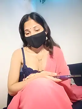 Snapshot of TheSassyGirl7 chatting on November 2025 06:31:01 PM TheSassyGirl7 online show from November 2025 06:31:01 PM